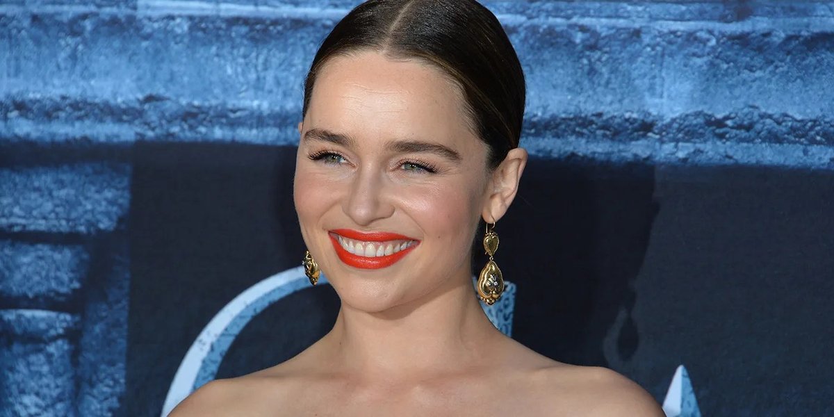 Emilia vs Tanjiro Kamado Who Would Win the Anime Fight?